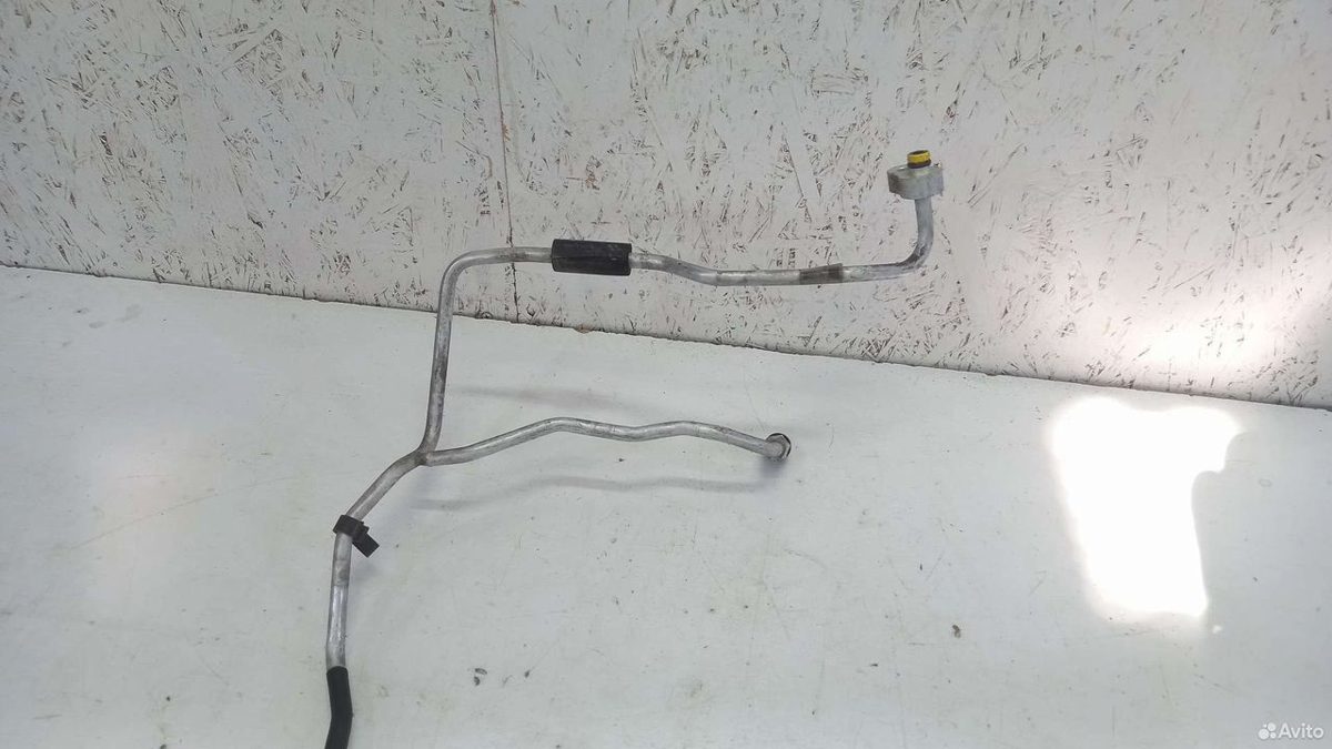 Трубка кондиционера верхняя Volkswagen Touareg 1 — фото 2
