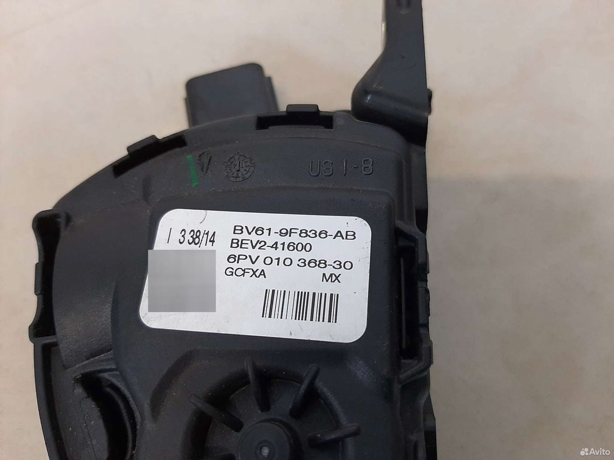 Педаль газа Ford Focus 3 — фото 4