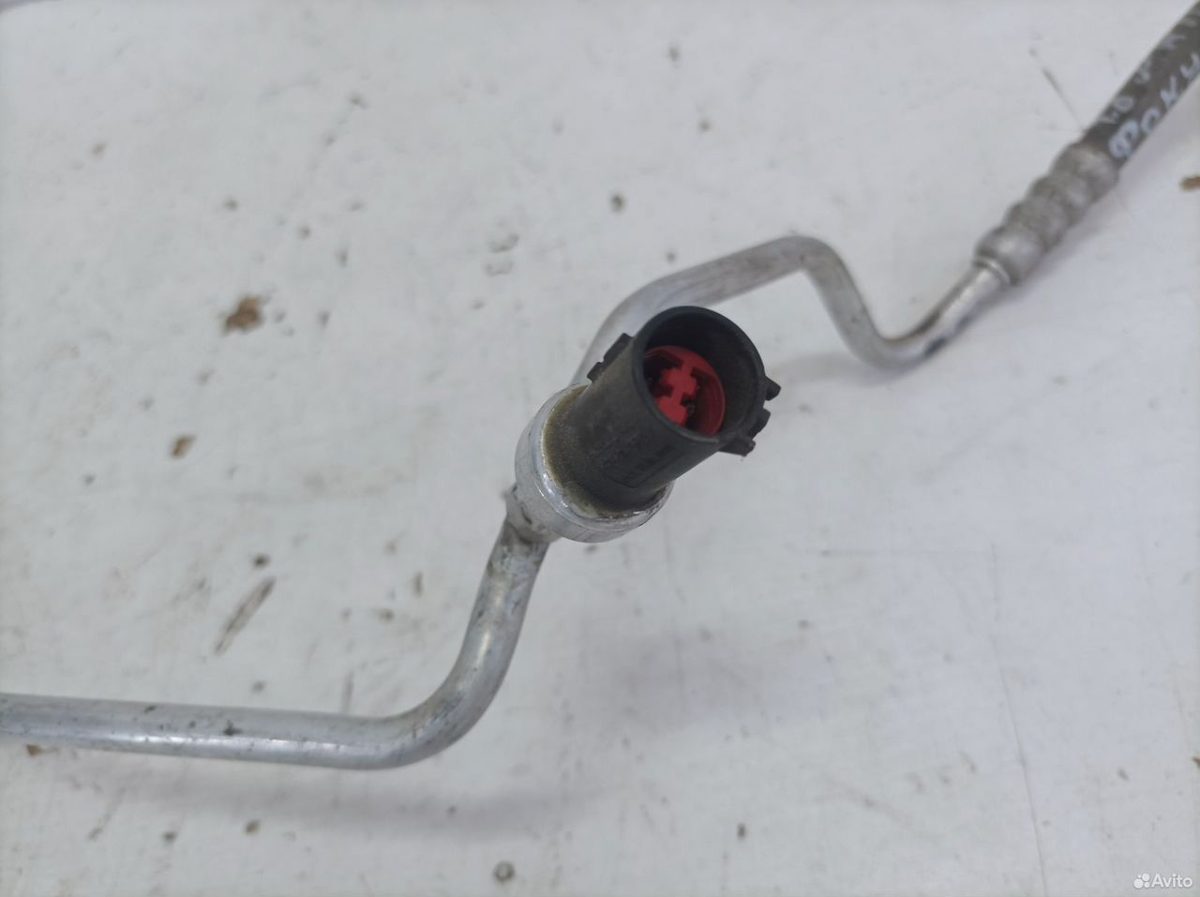 Трубка кондиционера 1.8 Ford Focus 2 — фото 3