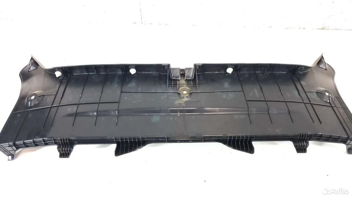 Накладка замка багажника Toyota Camry v55 — фото 6