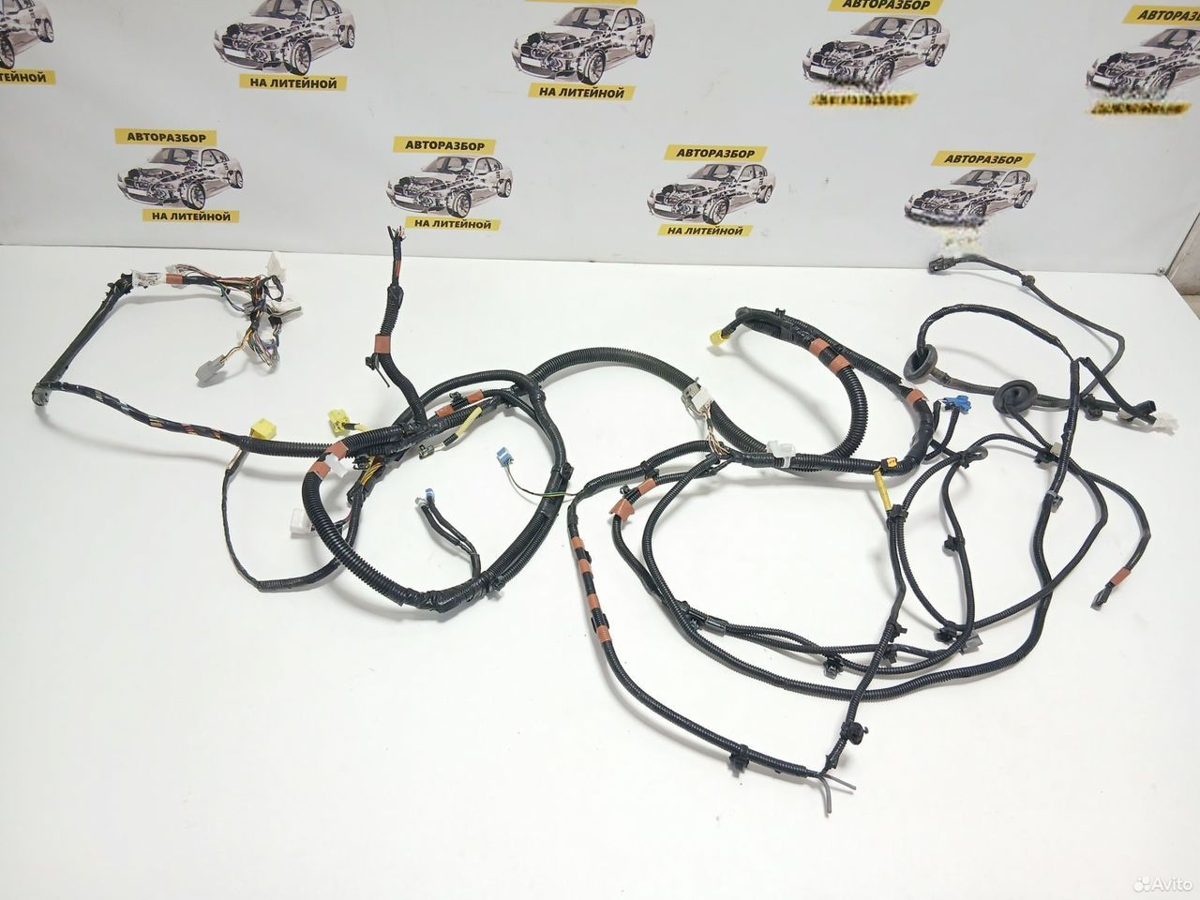 Проводка салона правая сторона Toyota Camry v55
