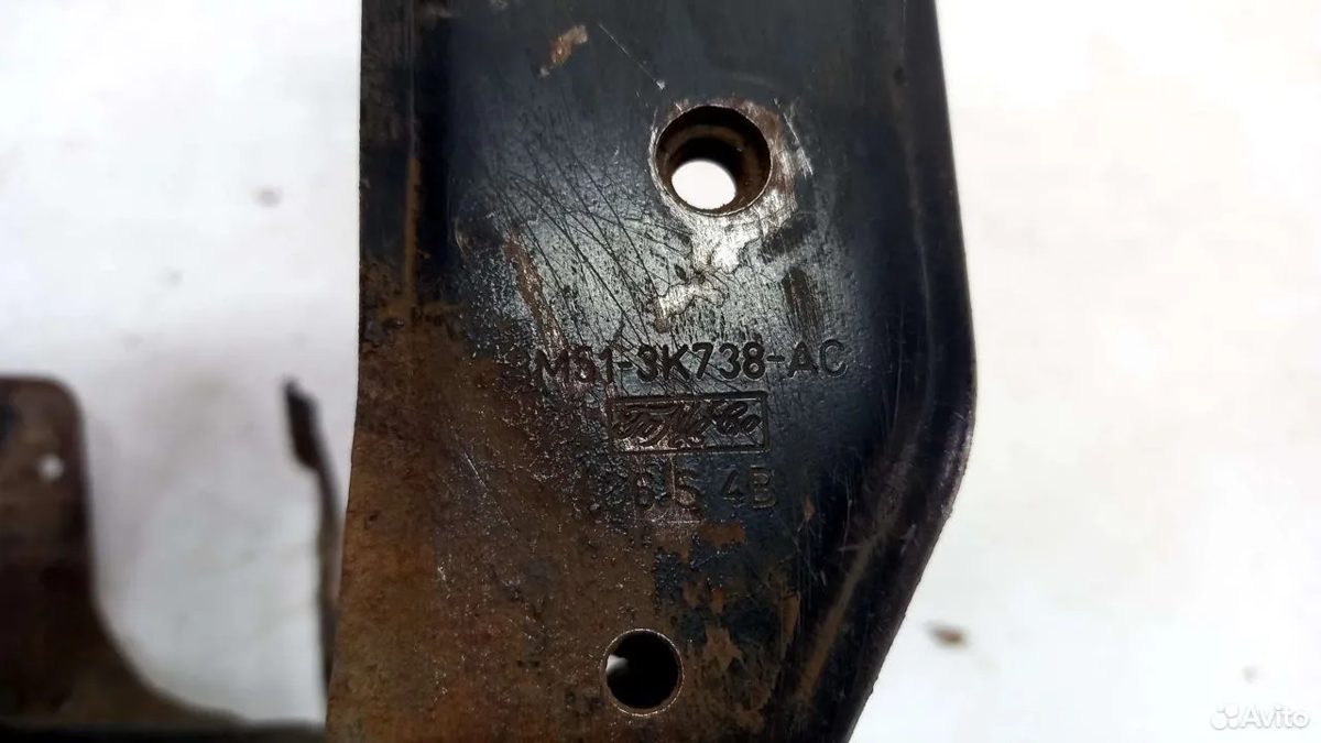 Кронштейн эура Ford Focus 2 — фото 4