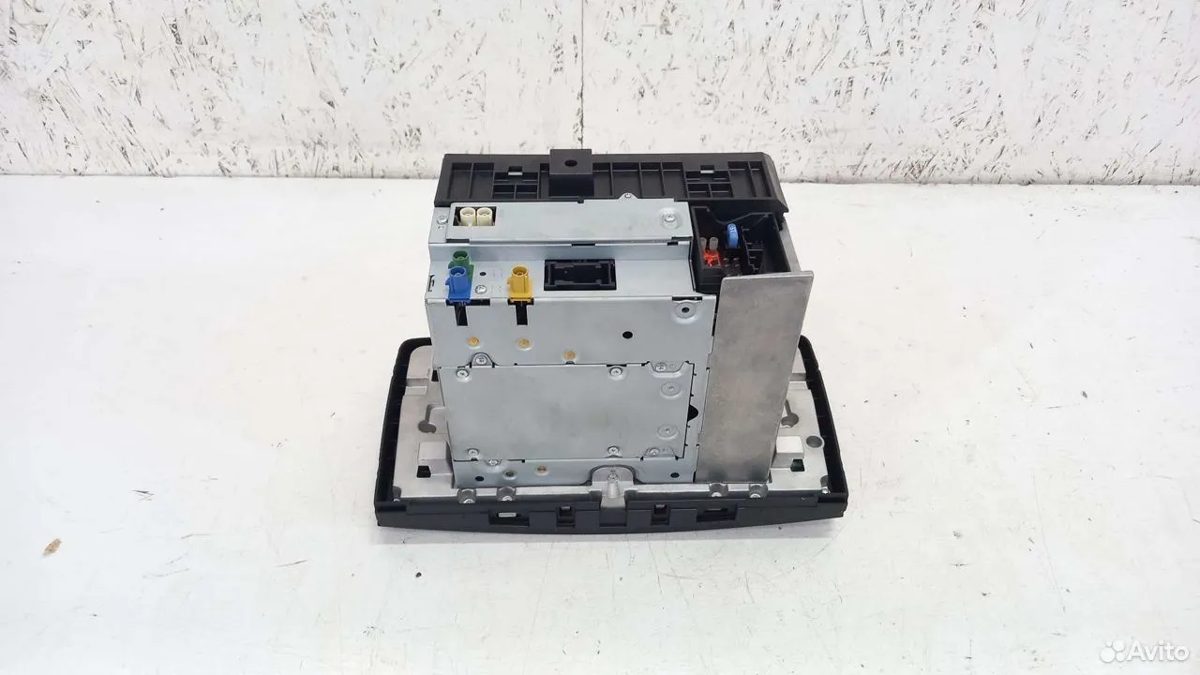 Головное устройство Mercedes W251 R350 — фото 5