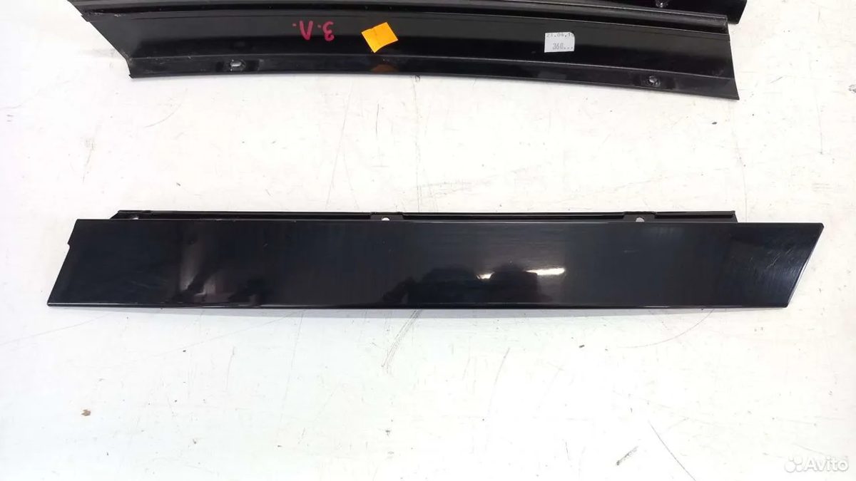 Накладка двери Mercedes W251 R350 — фото 6