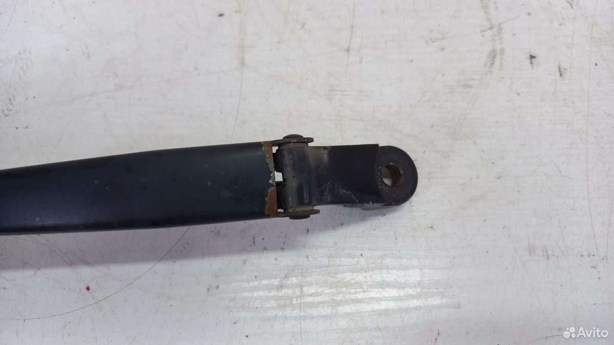 Поводок дворников левый Mercedes W251 — фото 2
