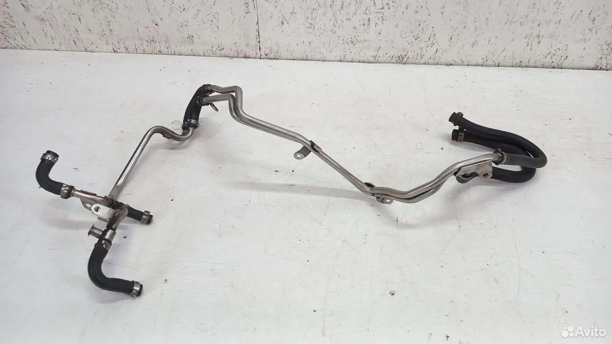 Топливопровод Mercedes W251 R350
