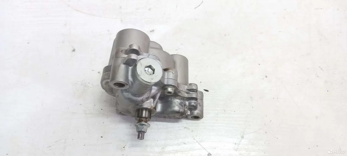 Масляный насос двигателя H4MD 1.6 Renault