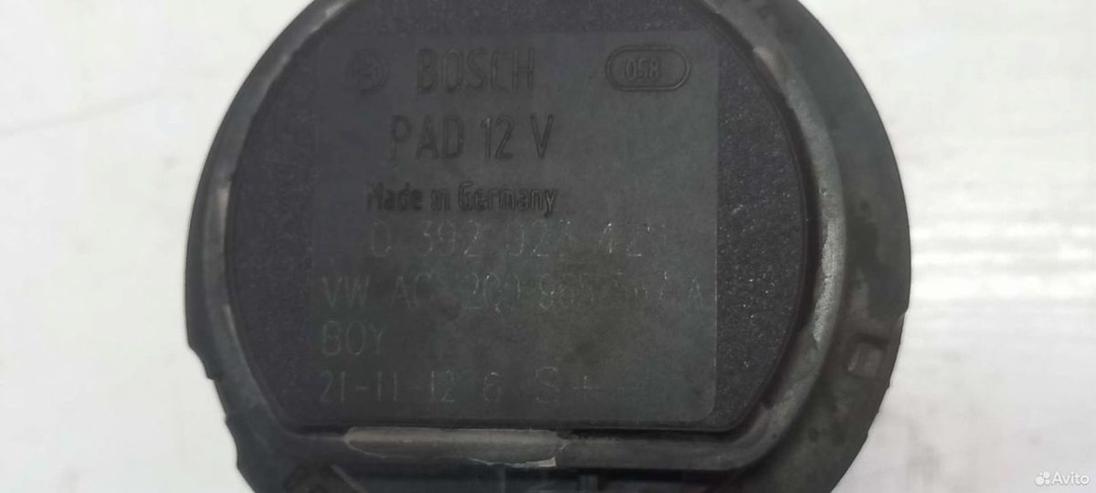 Насос водяной 2.0 DFG Volkswagen Tiguan 2 — фото 4