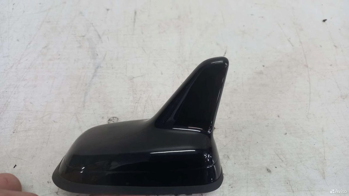 GPS радио антенна Volksvagen Tiguan 2 — фото 3