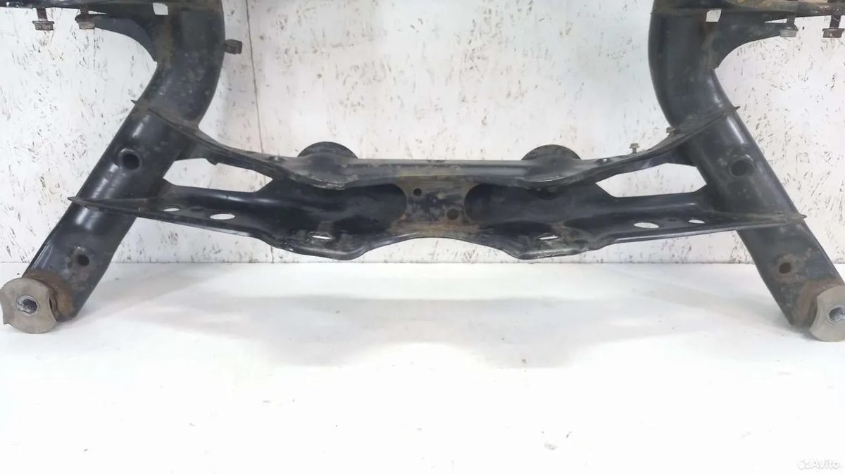 Подрамник задний 2WD 1.4 CZD Volkswagen Tiguan 2 — фото 8