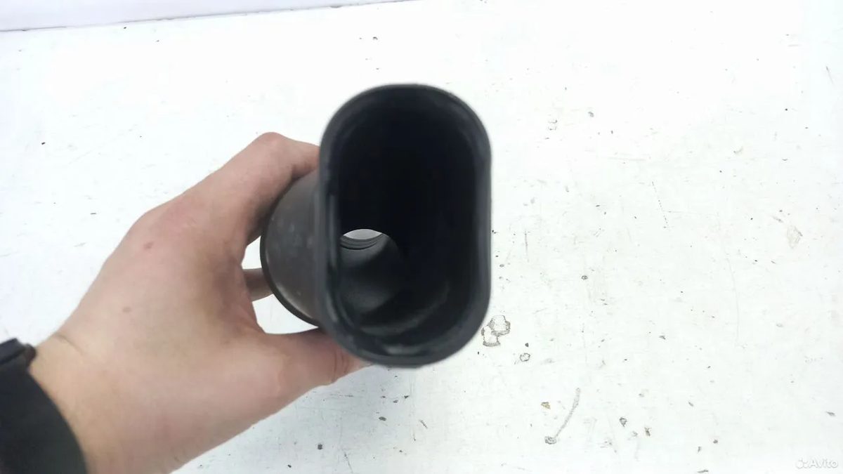Патрубок воздушного фильтра 1.6 Volkswagen Polo 5 — фото 4