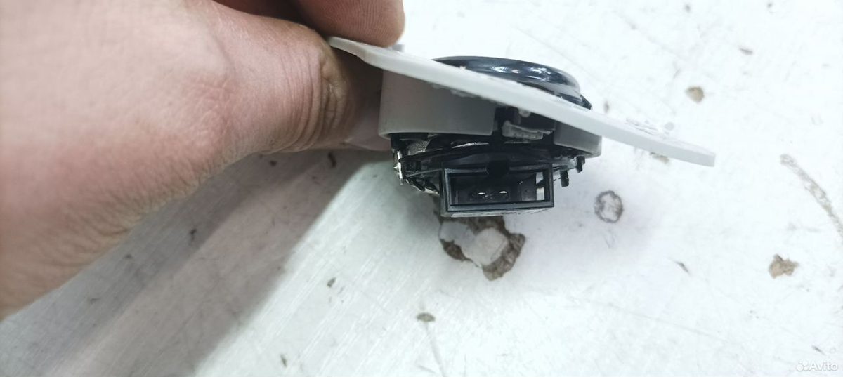 Динамик высокочастотный Skoda Karoq — фото 4