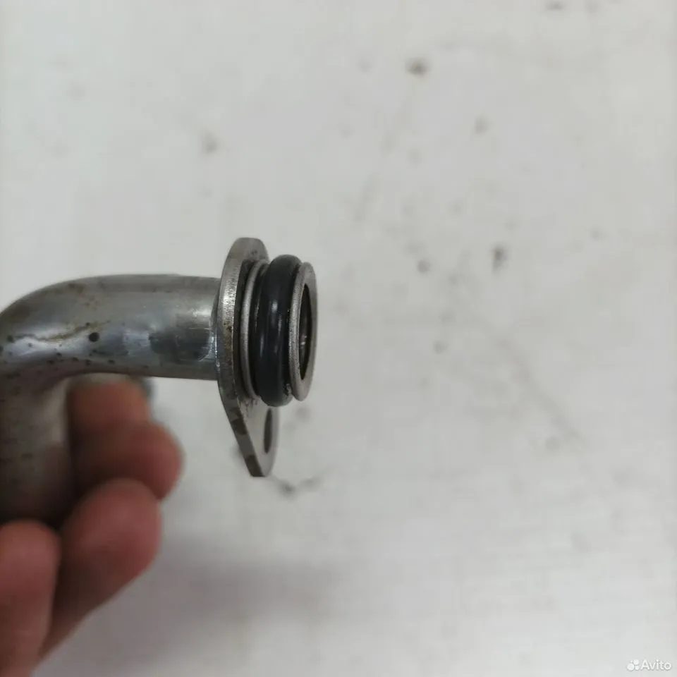 Трубка турбины масляная Skoda Karoq — фото 4