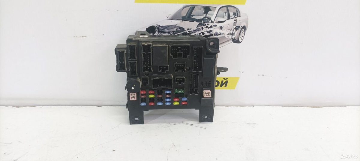 Блок предохранителей Mitsubishi Lancer 10