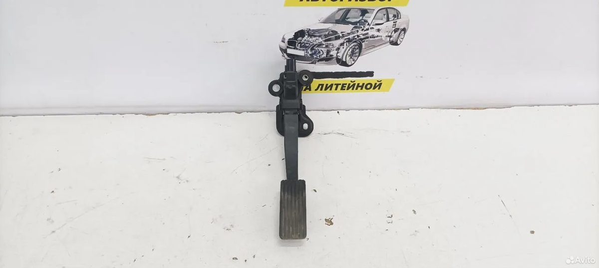 Педаль газа 1.5 Mitsubishi Lancer 10