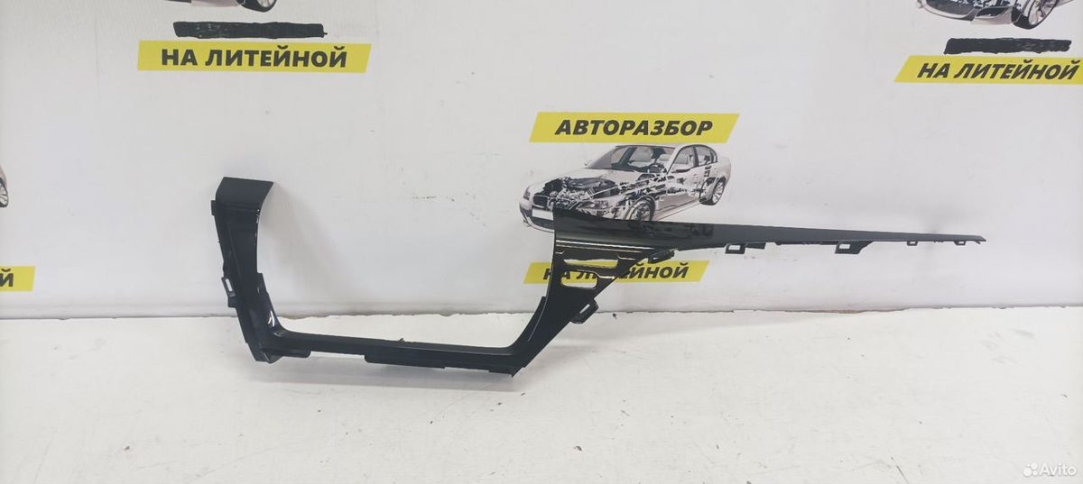 Планка магнитолы Toyota Camry XV75