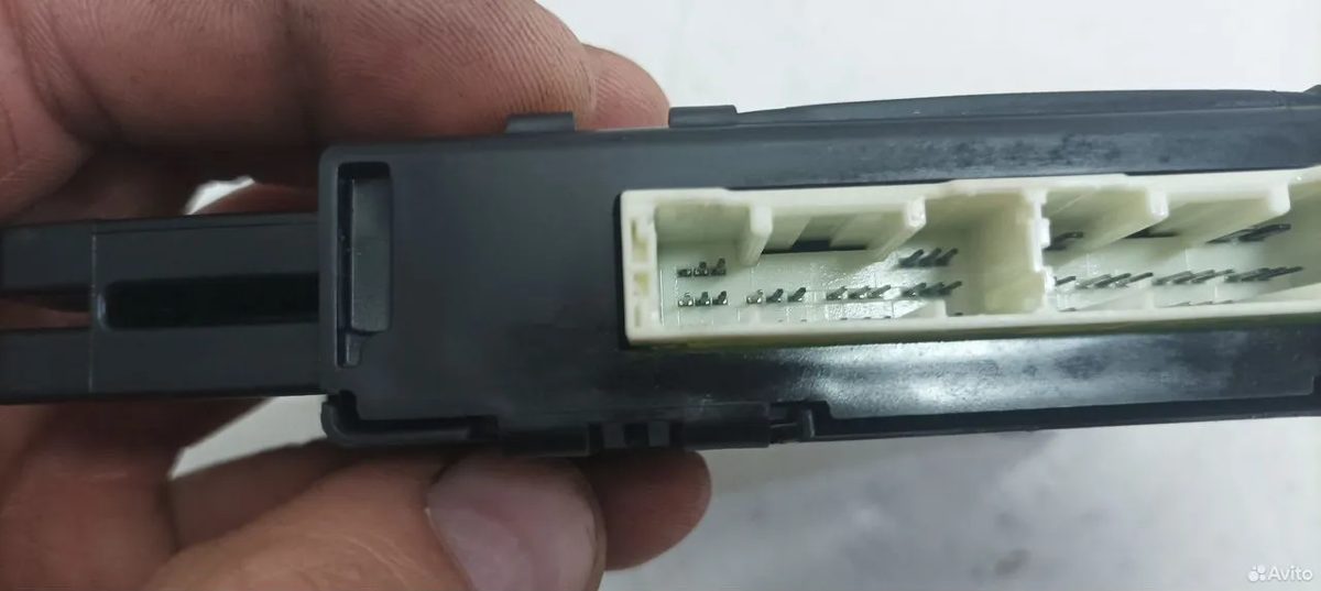 Блок кондиционера 2.5 A25A Toyota Camry XV70 — фото 3