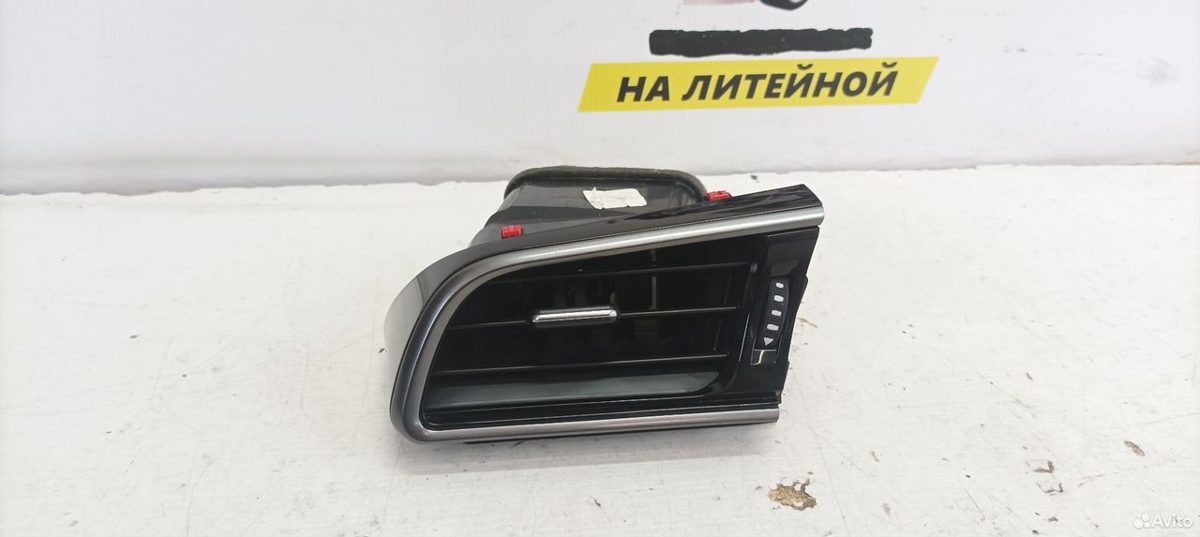 Дефлектор торпедо левый Toyota Camry XV70