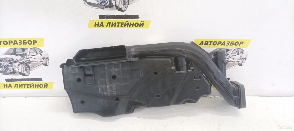 Воздухозаборник воздушного фильтра Toyota Camry70