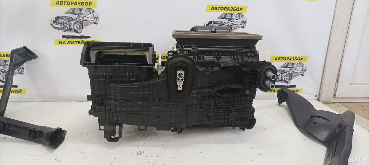 Отопитель салона Toyota Camry XV70 — фото 8