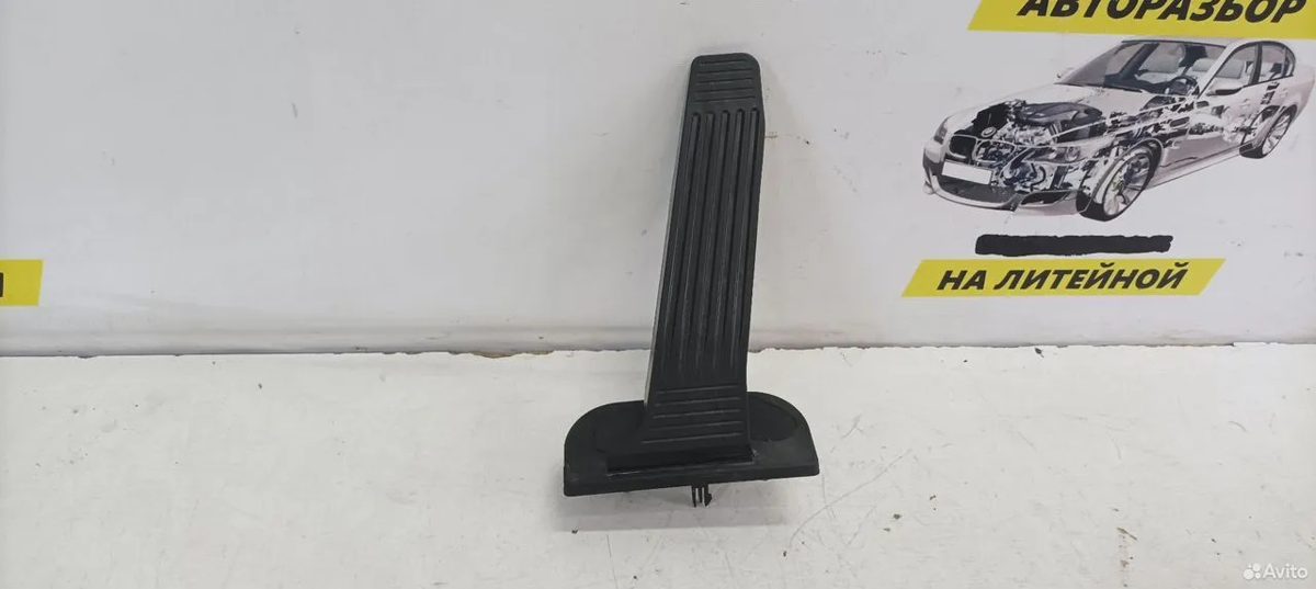 Накладка педали газа A25A Toyota Camry XV70
