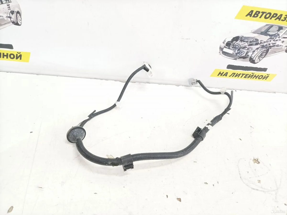 Проводка муфты заднего редуктора Toyota Camry XV70