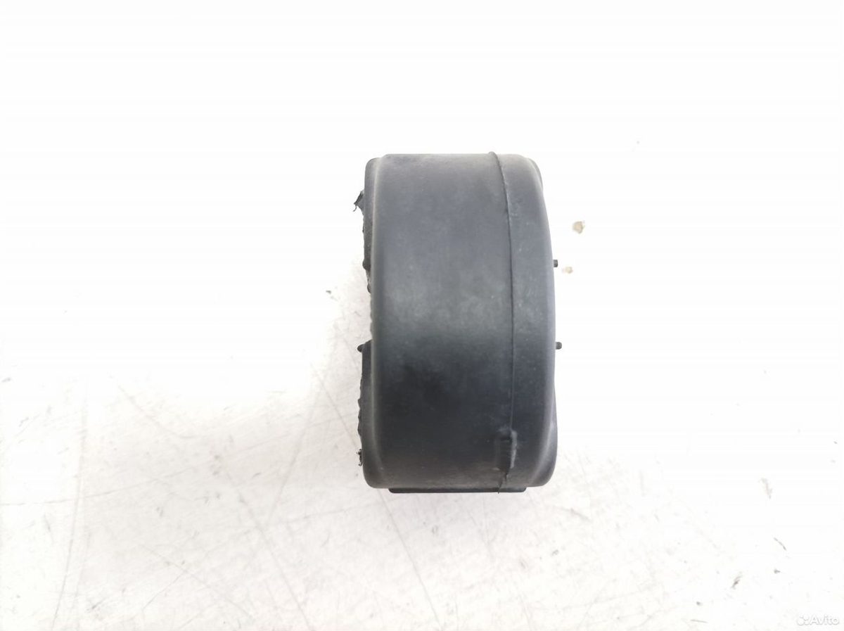 Подушка выхлопной трубы Toyota Camry XV70 — фото 2