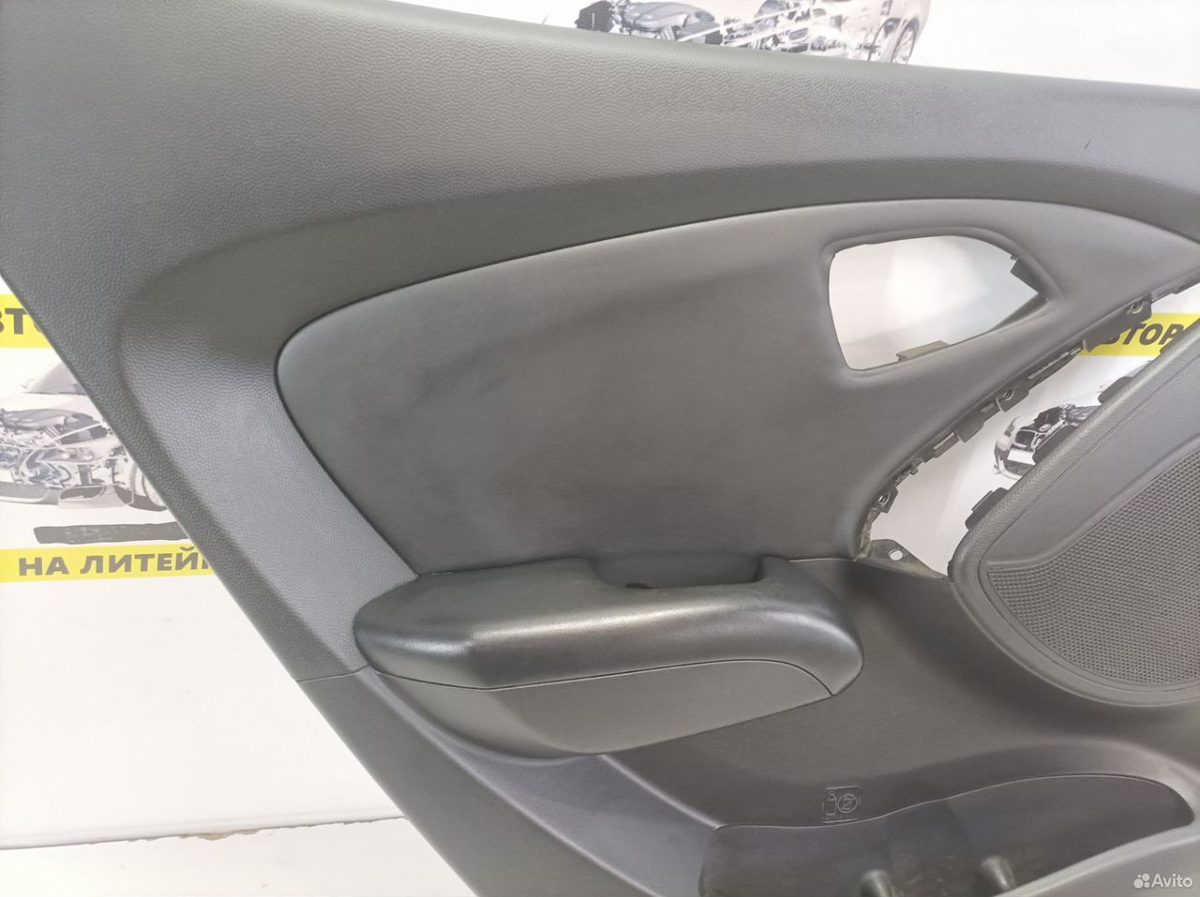 Обшивка двери задняя левая Hyundai Tucson 2 — фото 3