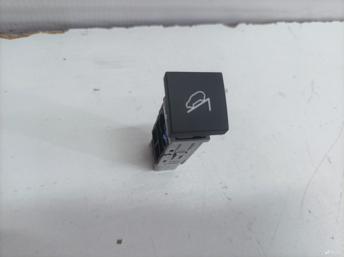 Кнопка помощи спуска Hyundai IX35