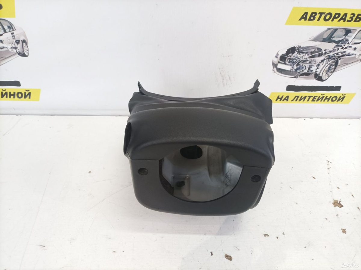 Кожух рулевой колонки Hyundai IX35