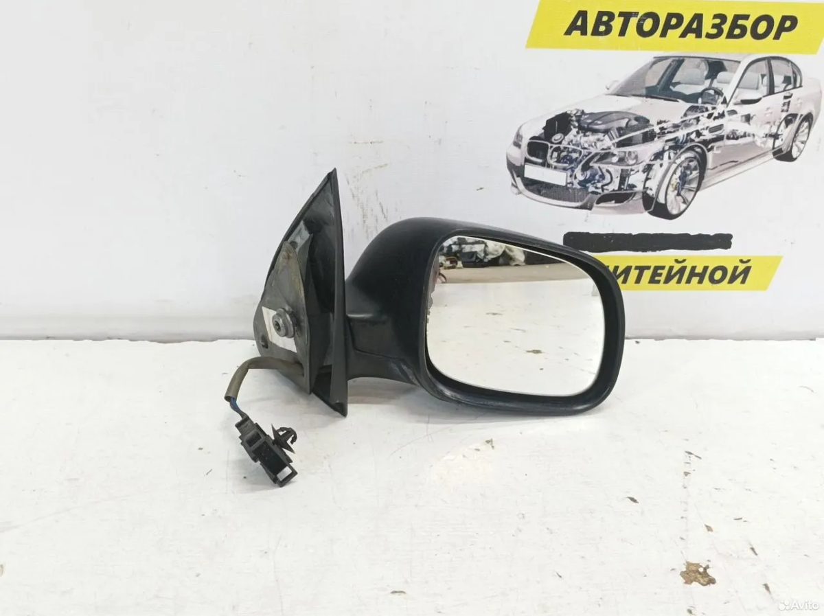 Зеркало правое электрическое Skoda Fabia 1