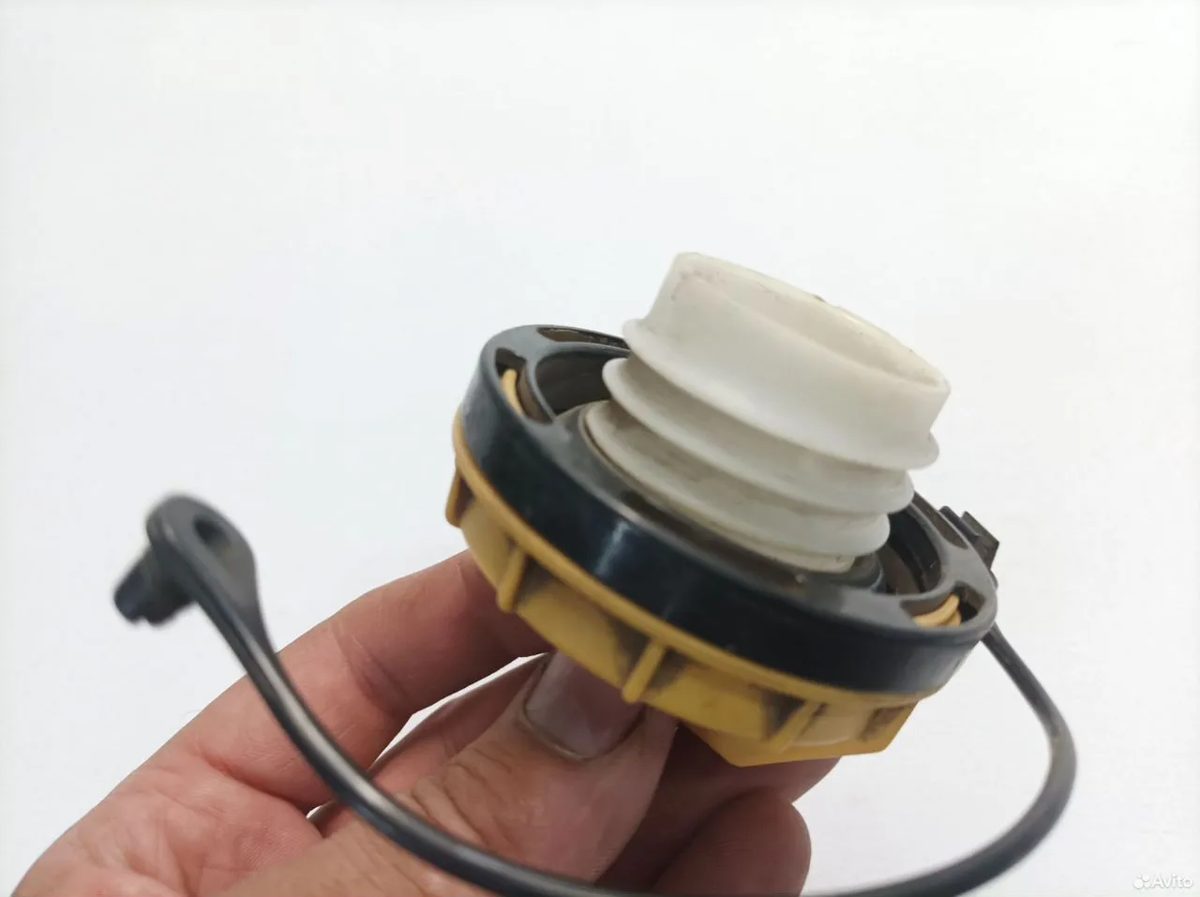 Крышка горловины бака Hyundai Kia Diesel — фото 3