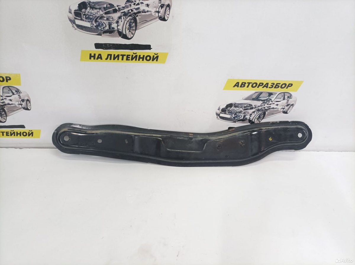 Поперечина подрамника Renault Kaptur 4 WD