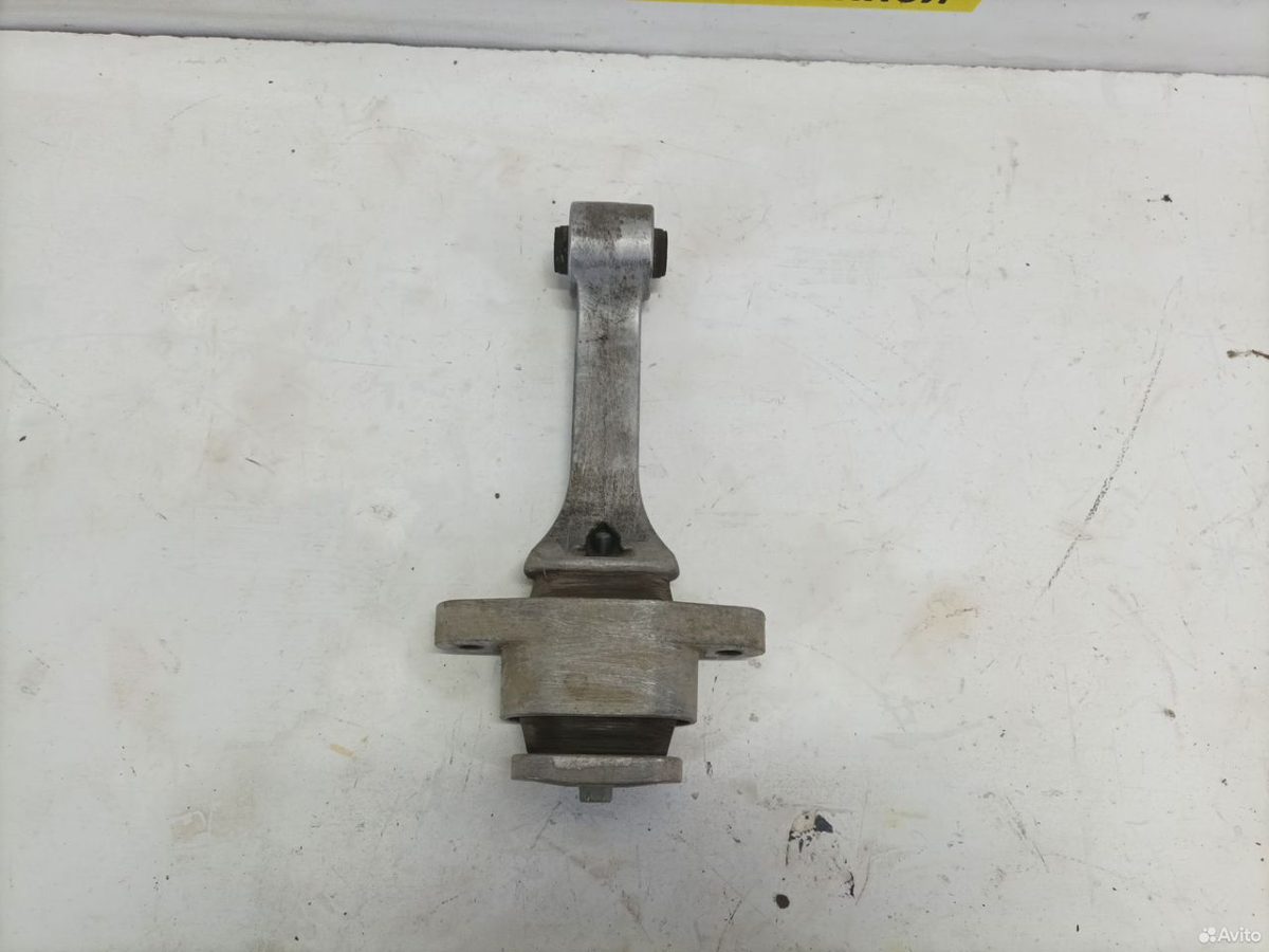Опора МКПП нижняя Hyundai IX35