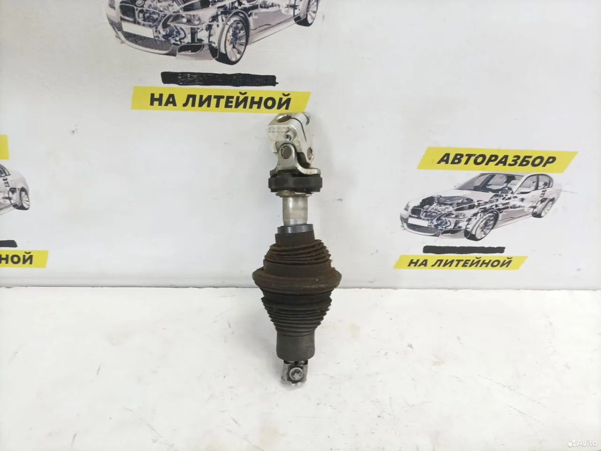 Рулевой кардан Mercedes Benz W204