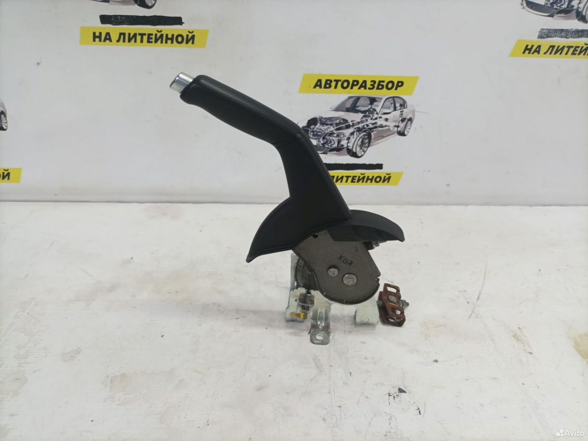 Ручник Hyundai Solaris 1
