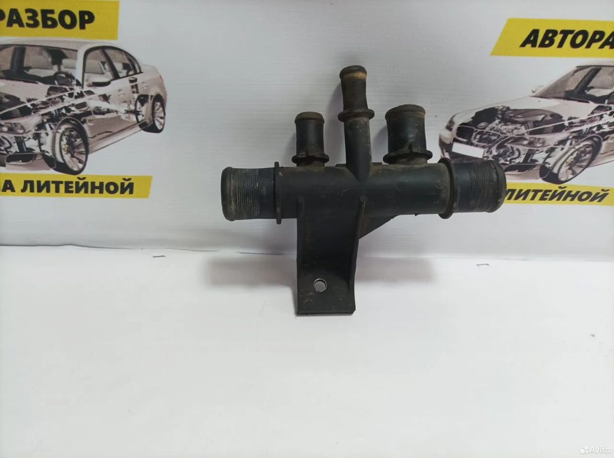 Тройник охлаждения 2.2 Peugeot Boxer 2
