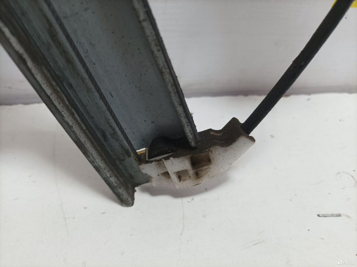 Стеклоподъёмник передний правый Nissan Tiida C11 — фото 7