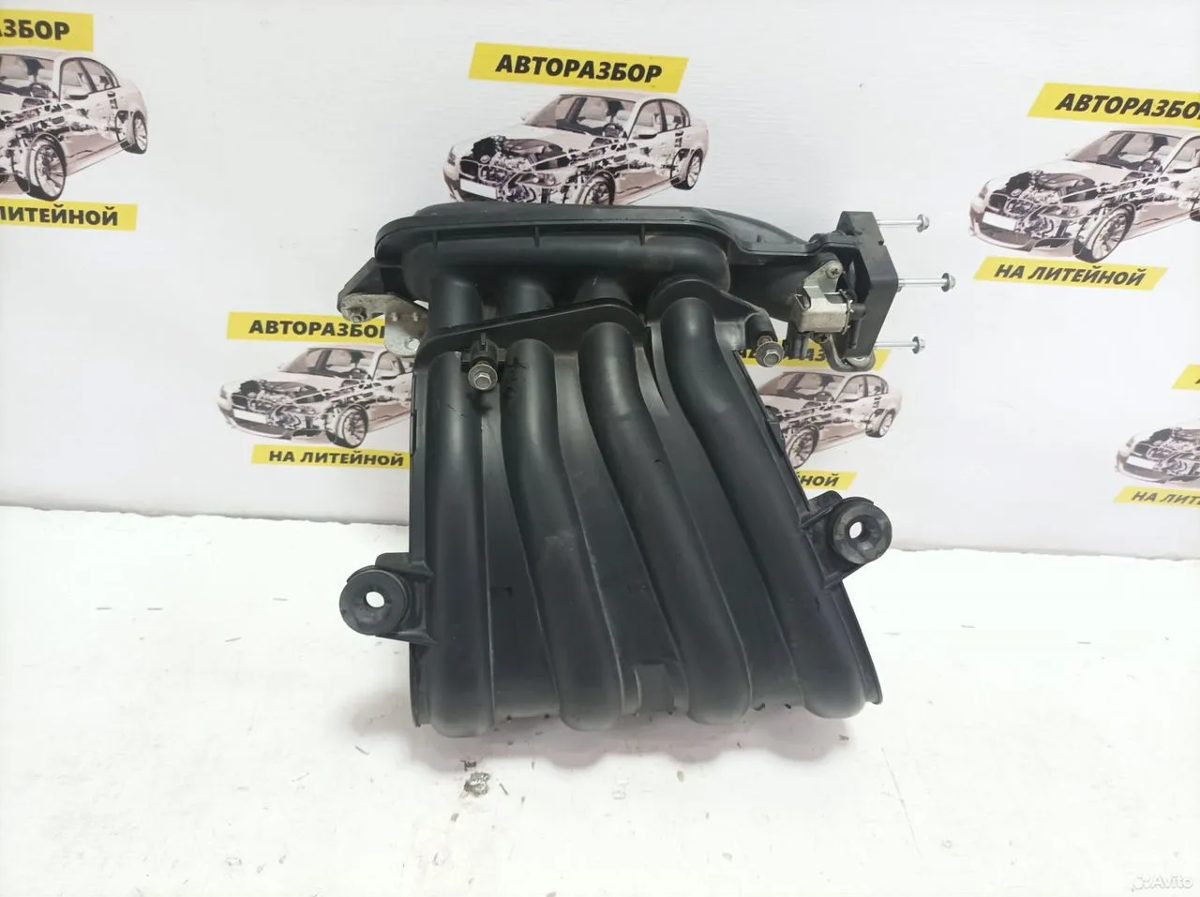 Коллектор впускной HR16DE Nissan Tiida C11