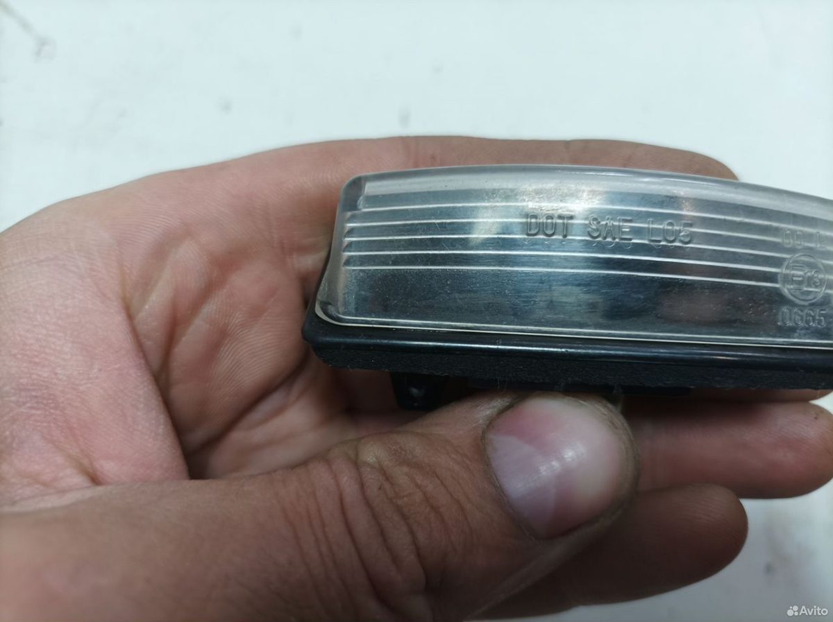 Подсветка номера Nissan Tiida C11 — фото 2