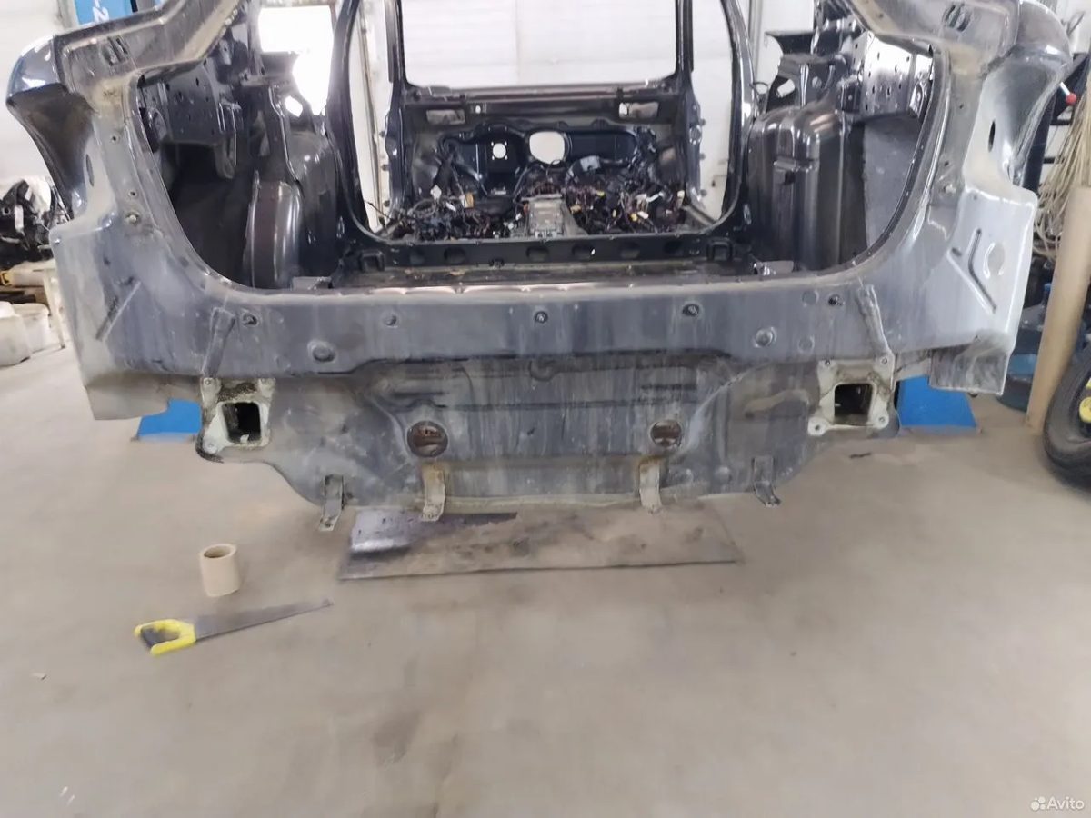 Задняя панель кузова Skoda Superb 2