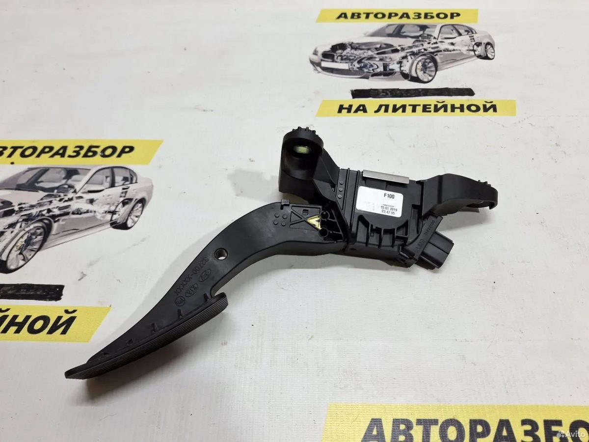 Педаль газа Kia Rio 4 — фото 3