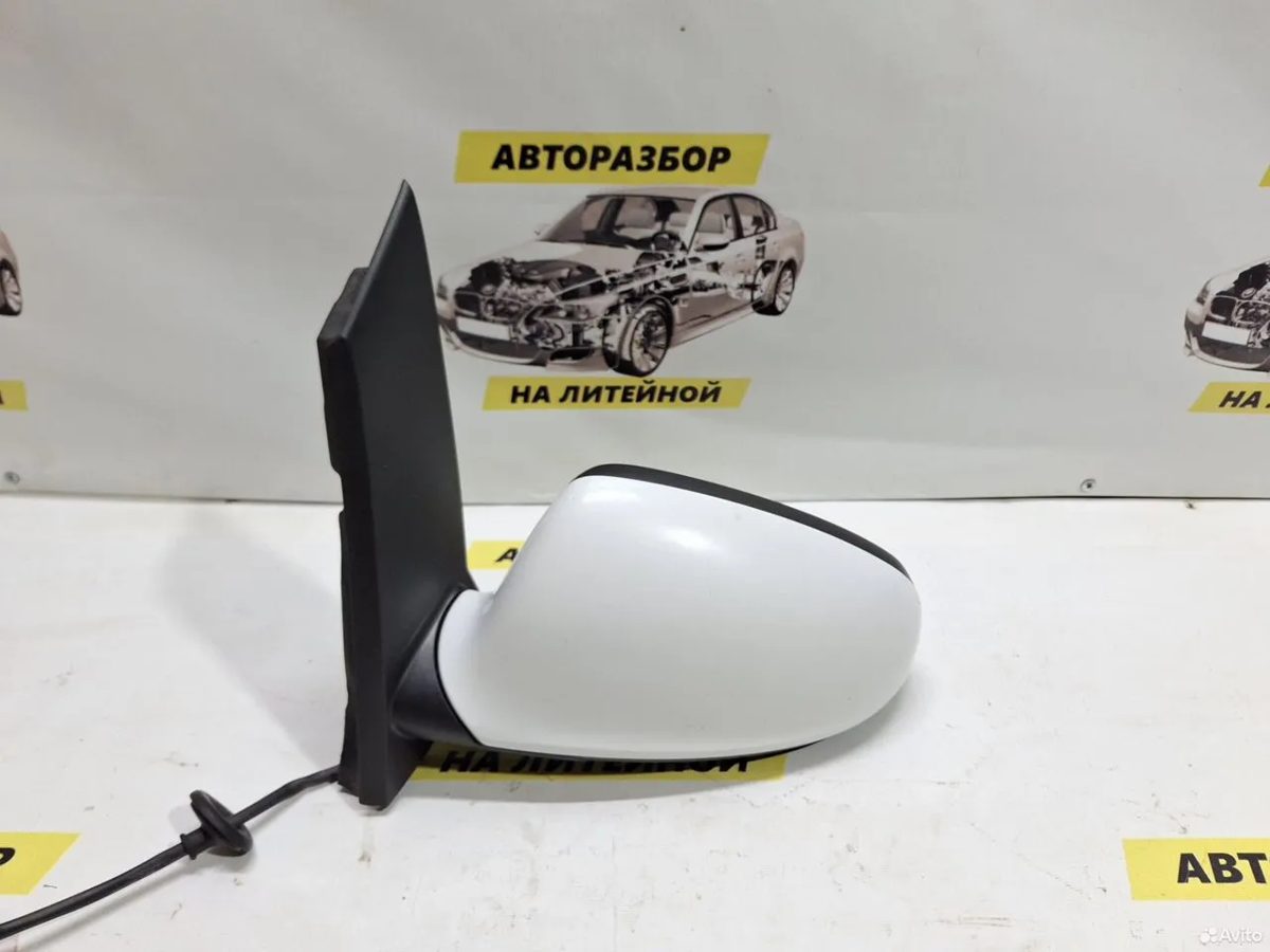 Зеркало левое Opel Astra J