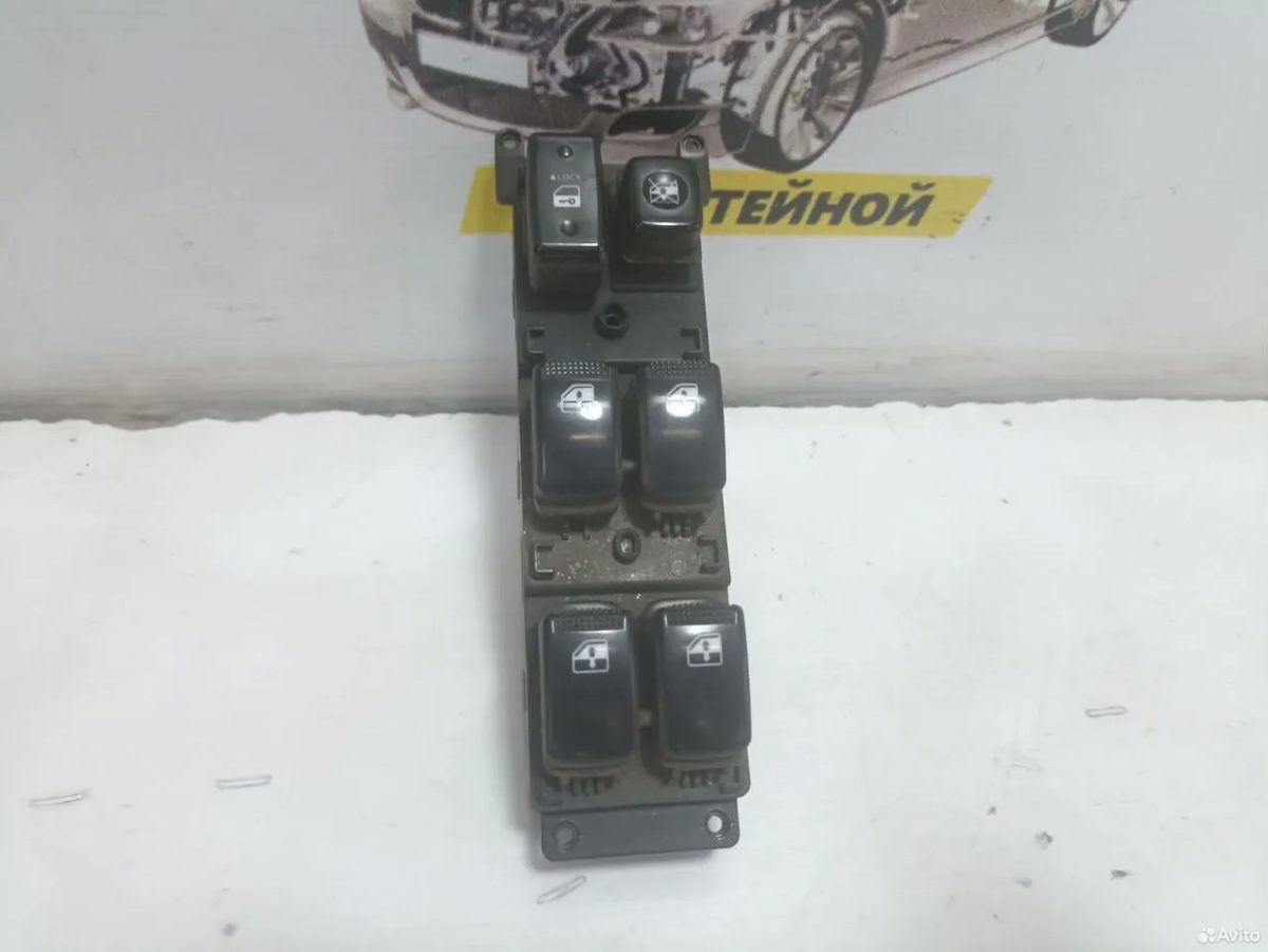Блок стеклоподъемников Kia Rio 2