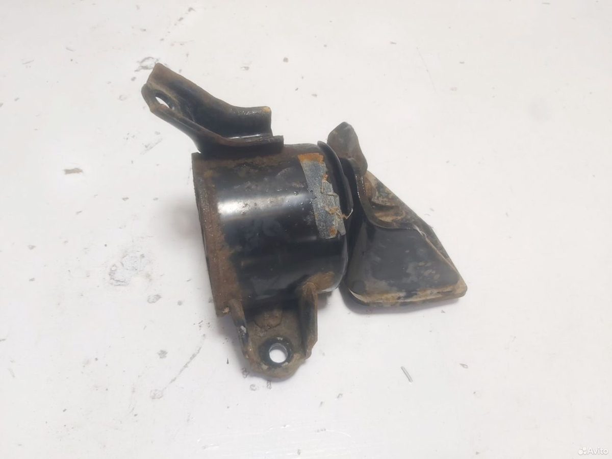 Опора МКПП верхняя Hyundai IX35