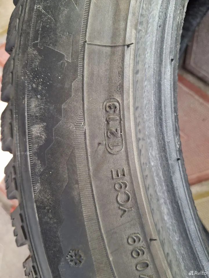 Kumho I'Zen KW22 215/55 R17 98T — фото 10