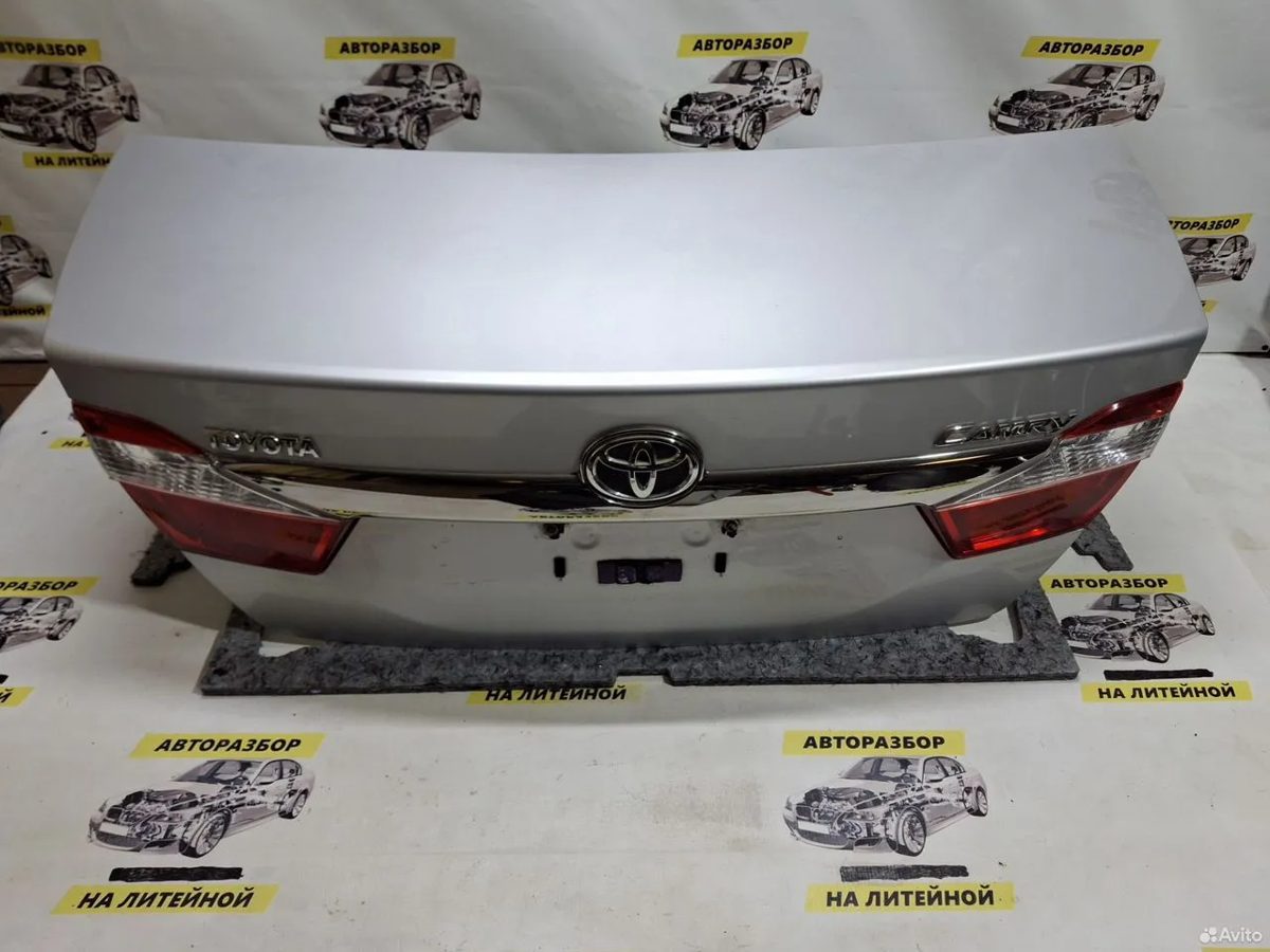 Крышка багажника Toyota Camry XV50