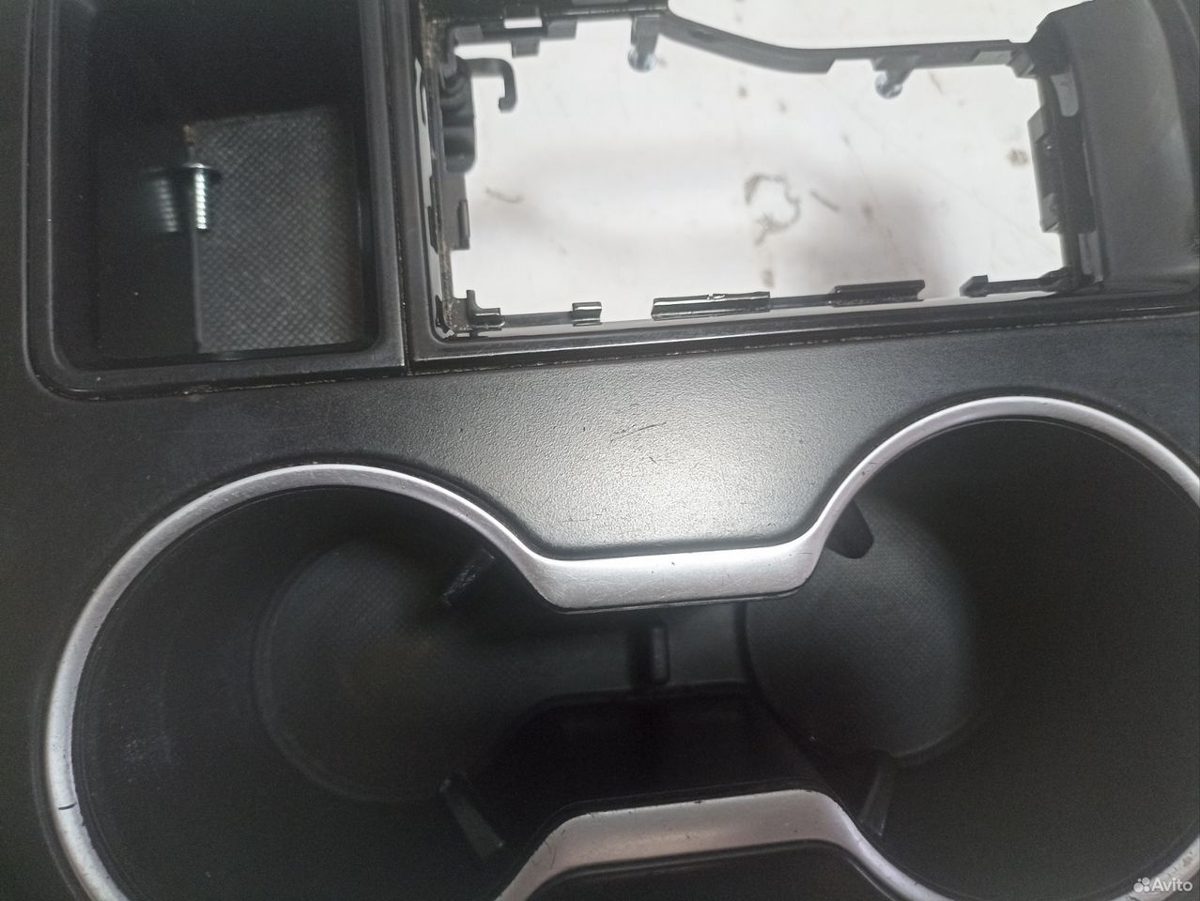 Накладка консоли Kia K5 DL3 — фото 2