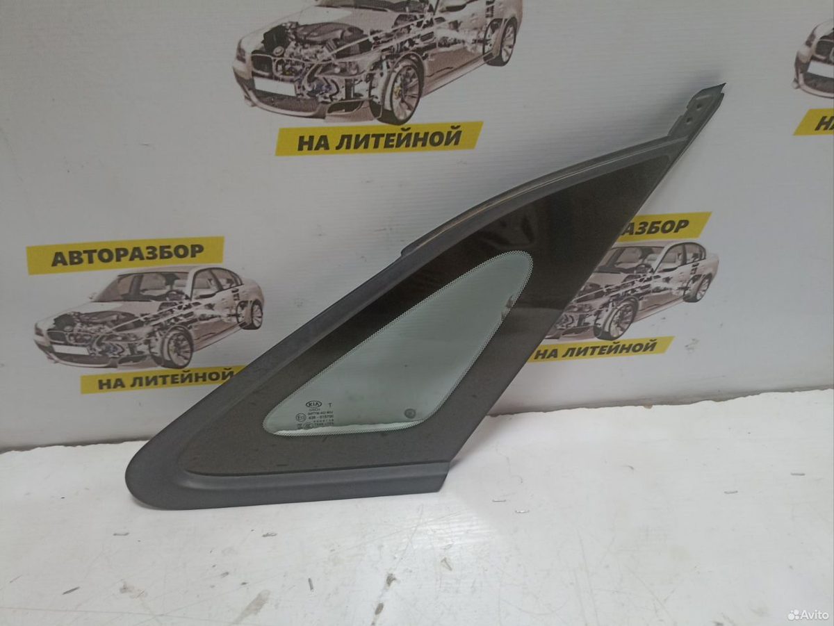 Форточка задняя правая Kia K5 DL3