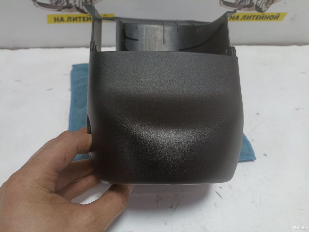 Кожух рулевой колонки Kia K5 DL3 — фото 2